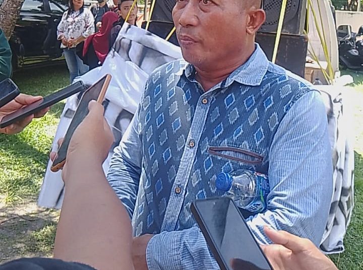 BARAKUDA Melakukan Aksi, Soni Samoe : Beri Sangsi Kepada Perusahaan