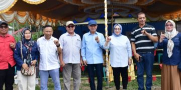 Melakukan Pencoblosan di TPS 002 Sipatana, Bupati Saipul Mbuinga: Pilkada Tahun Ini Berlangsung Aman