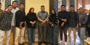 Terkait  Pansus, Ketua DPRD Beni Nento Audensi Dengan APL