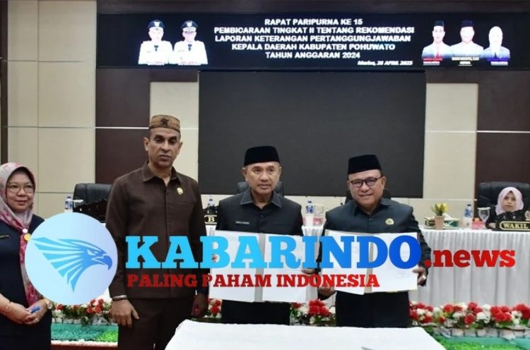 Paripurna DPRD ke-15, Rekomendasi LKPJ Tahun Anggaran 2024 Dihadiri Bupati Pohuwato